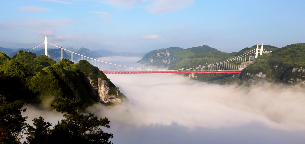 矮寨大橋-設計（2015年度IRF國(guó)際道路GRAA成就獎）（2019魯班獎）（2012中(zhōng)國(guó)專利優秀獎）（2013中(zhōng)國(guó)公(gōng)路學(xué)會科(kē)學(xué)技(jì )術特等獎）（2017李春獎）（2018國(guó)家科(kē)技(jì )進步二等獎）（2021中(zhōng)國(guó)土木(mù)工(gōng)程詹天佑獎）